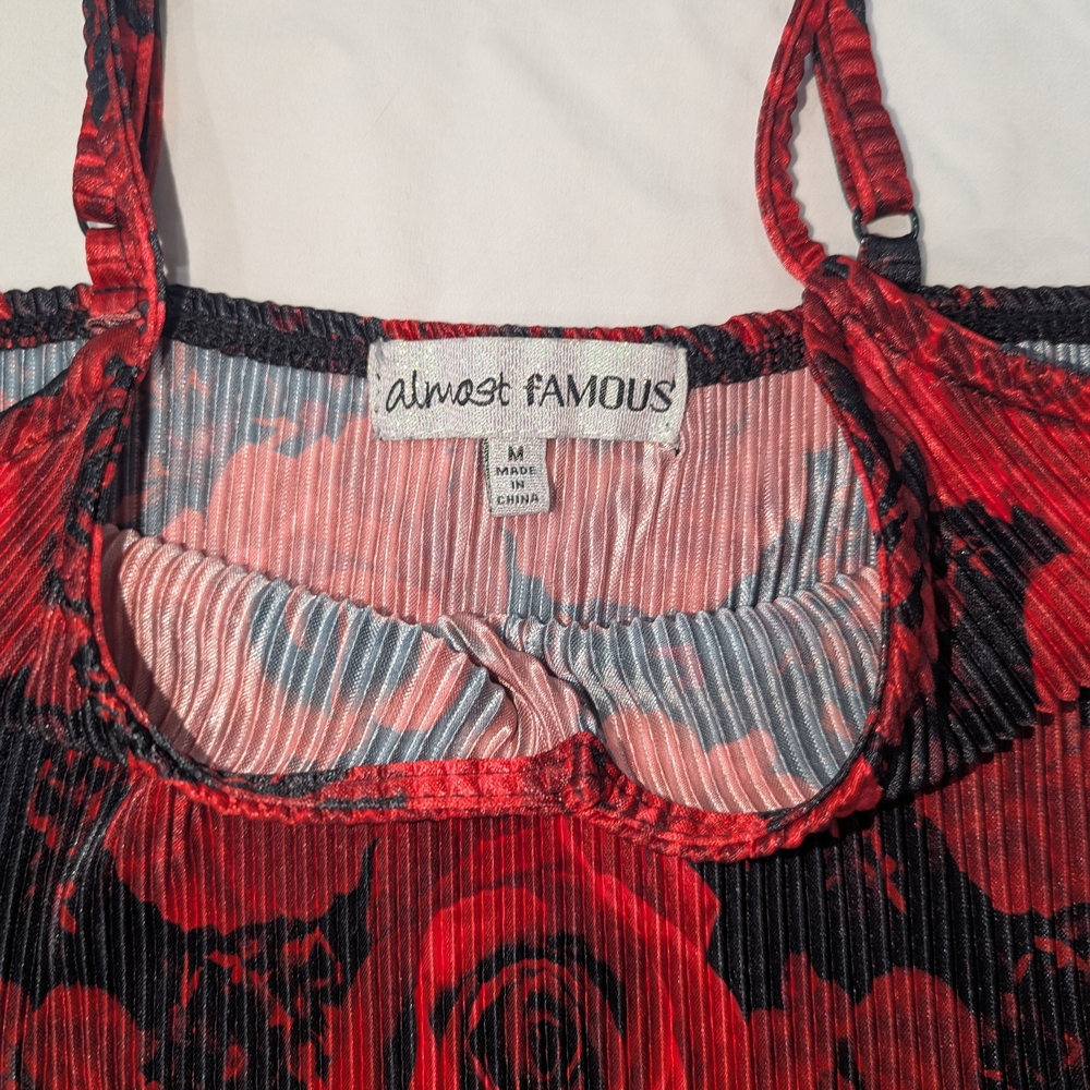 Almost Famous Ribbed Red Rose Patterned Maxi Dress - Picture 2 of 11